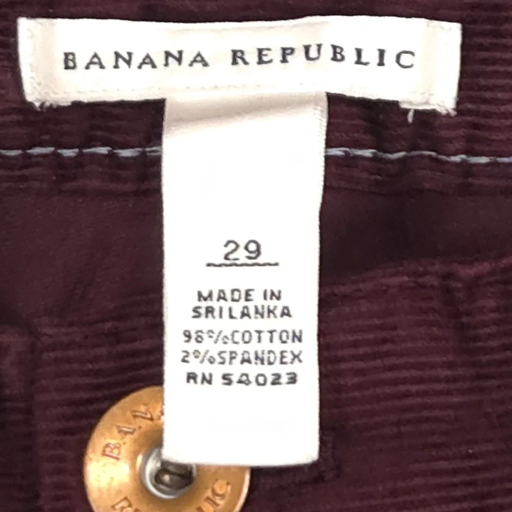 Banana Republic Womens Size 29 / 8 Burgundy Corduroy Pants Academia Preppy